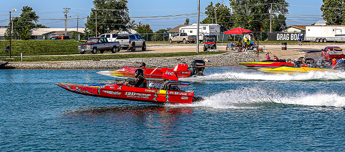 Joe Peroceschi (far lane) was unable to slow his machine to the 8.00-second index during qualifying on Saturday, and again on Sunday where he posted another too-quick 7.985-second run that automatically advanced the eventual class winner, Bradley Johnson.