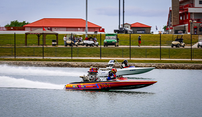 Sapp vs Comstock: In the round one matchup between the number five and six qualifiers, Andy Comstock and Ron Sapp, Andy (far lane) posted a near perfect 6.179-second elapsed time against his 6.15 dial in, but he got a late start off the line and the win went to Ron with a .071 reaction time and 6.545-second elapsed time at 128.05 miles per hour.