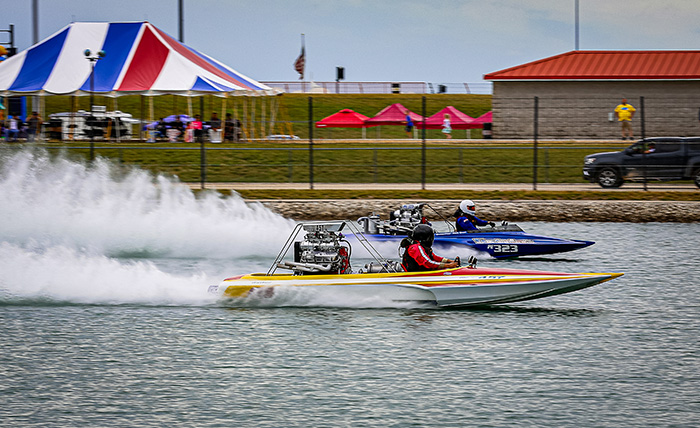 In the opening round of Pro Eliminator competition between the number one qualifier, Jeff Miller, and number twelve, Tyler Lawrence (near lane), Tyler knew he would need to cut a good light, but he charged the clock too hard and red light by -.067 second.