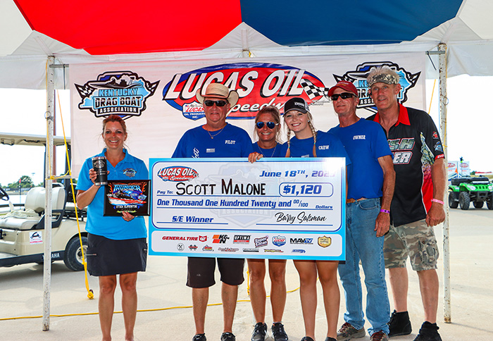 Scott Malone drove the “Econo Rocket” Allison to the top qualifying spot on Saturday and waded through the thirteen-boat field to secure the Stock Eliminator victory where he celebrated in the Winner’s Circle with team owner and teammates.