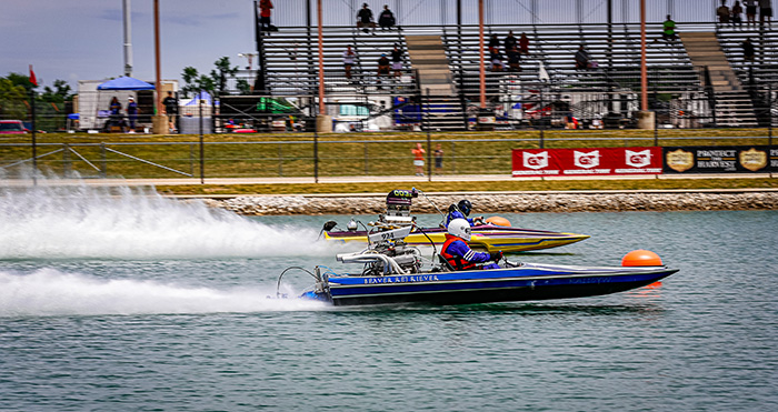 In the round one matchup between Michael Falk (near lane) and Drake Mosier, Mike struggled on the starting line and tried to make up some real estate with a stout 7.095-second elapsed time against the 7.00-second TE index, but it was not enough to fend off Drake, who used a .295 reaction time and 7.223-second ET to take the win by a slim .054 margin. 