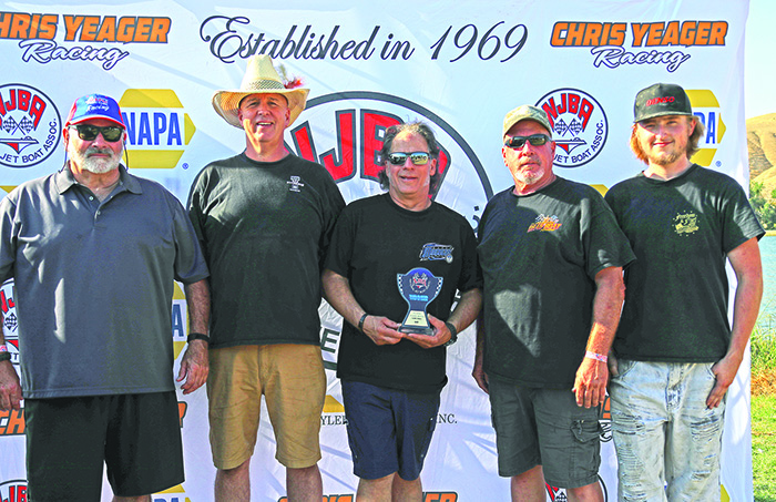 Pro Eliminator Winner Jim Howard with Stock Eliminator runner-up Christopher Wasinger.