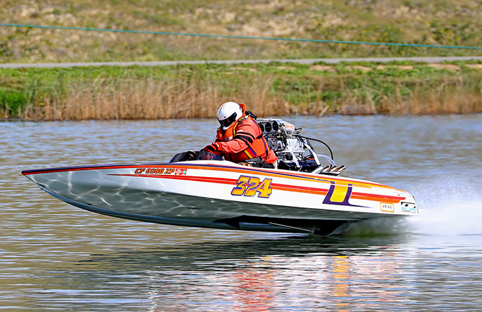 In round two of PCF competition, Brandon Grider’s “Wild Fire” machine got loose, forcing Brandon to abort the run.