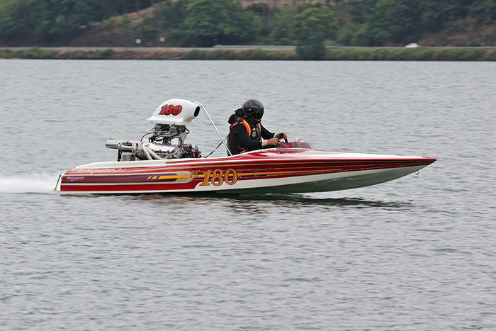 Rob Temple had a legal single when Kyle Harder didn't make the call and enjoyed a round 2 bye to head to the PCF final.